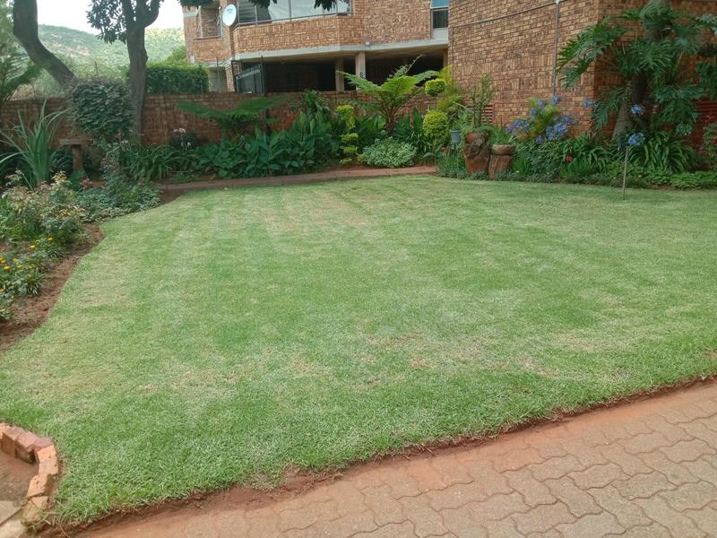 2 Bedroom Property for Sale in Pretoria North Gauteng