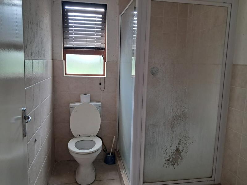 To Let 2 Bedroom Property for Rent in Buccleuch Gauteng