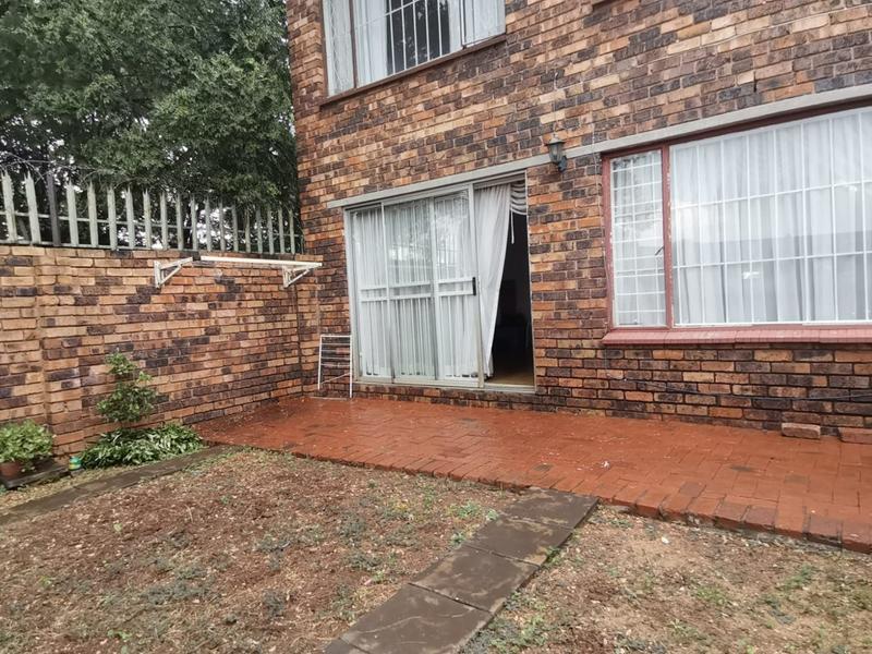 5 Bedroom Property for Sale in Randpark Ridge Gauteng