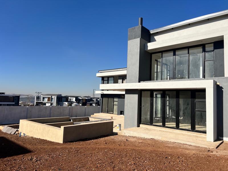 4 Bedroom Property for Sale in Midstream Heights Gauteng