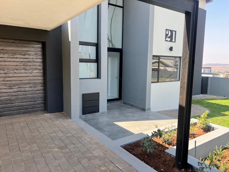 4 Bedroom Property for Sale in Midstream Heights Gauteng