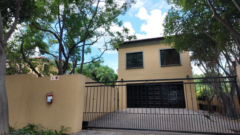 4 Bedroom Property for Sale in Maroeladal Gauteng