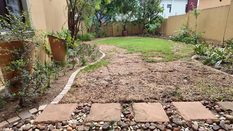 4 Bedroom Property for Sale in Maroeladal Gauteng