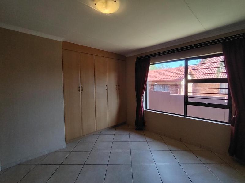 To Let 3 Bedroom Property for Rent in Eldoraigne Gauteng