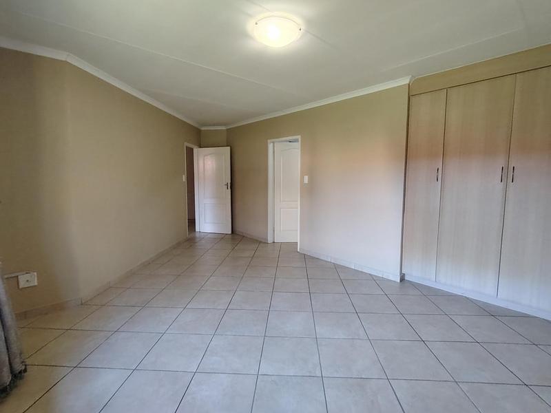 To Let 3 Bedroom Property for Rent in Eldoraigne Gauteng