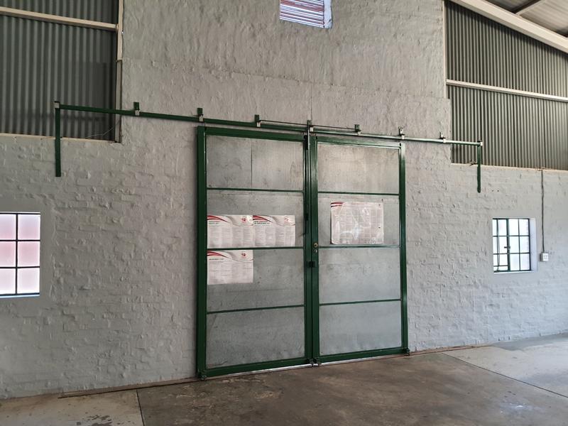 To Let commercial Property for Rent in Hennopspark Gauteng