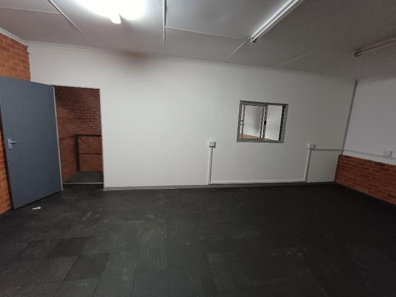 To Let commercial Property for Rent in Hennops Park Industrial Gauteng