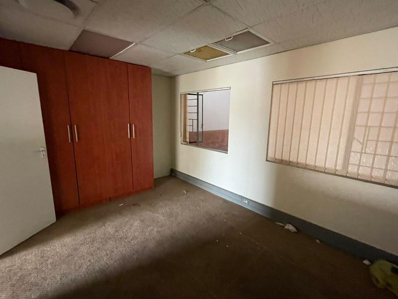 To Let commercial Property for Rent in Hennopspark Gauteng