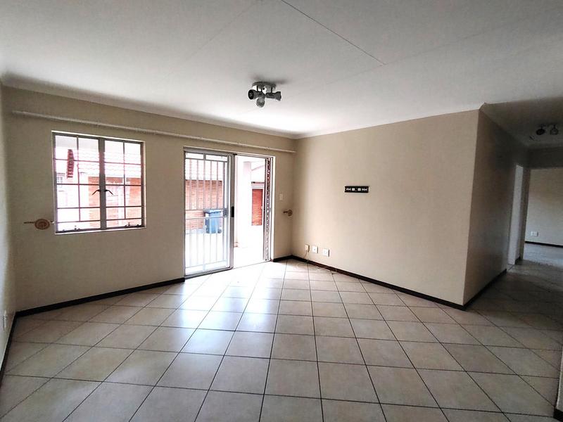 To Let 3 Bedroom Property for Rent in Monavoni Gauteng