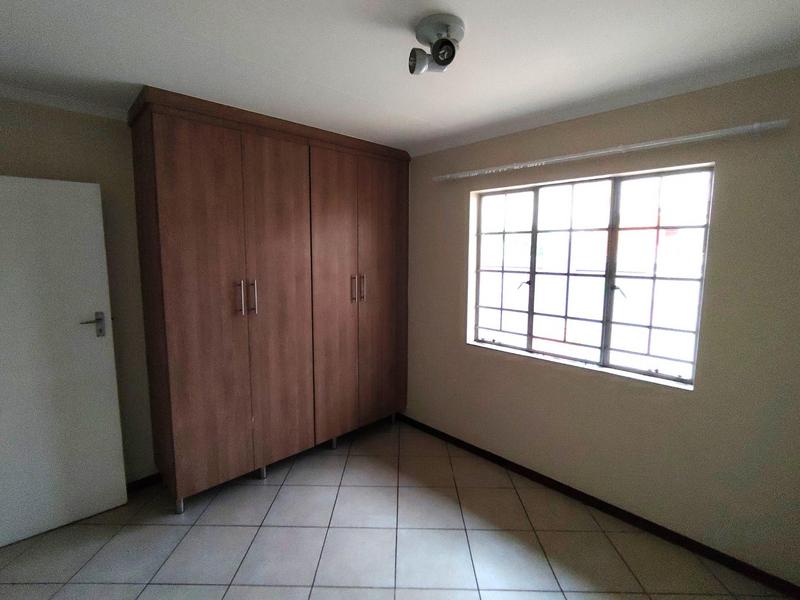 To Let 3 Bedroom Property for Rent in Monavoni Gauteng