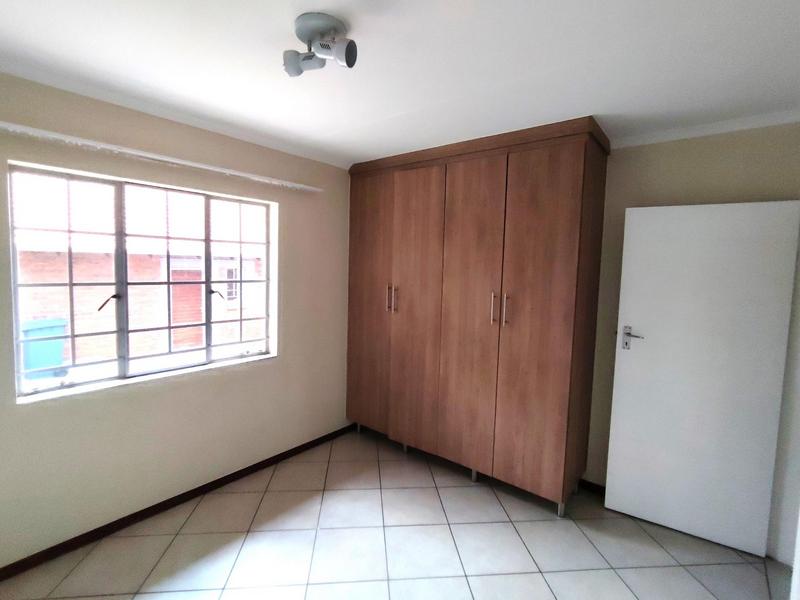 To Let 3 Bedroom Property for Rent in Monavoni Gauteng