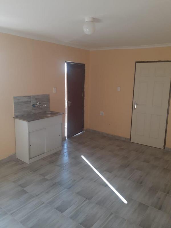 To Let 1 Bedroom Property for Rent in Protea Glen Gauteng