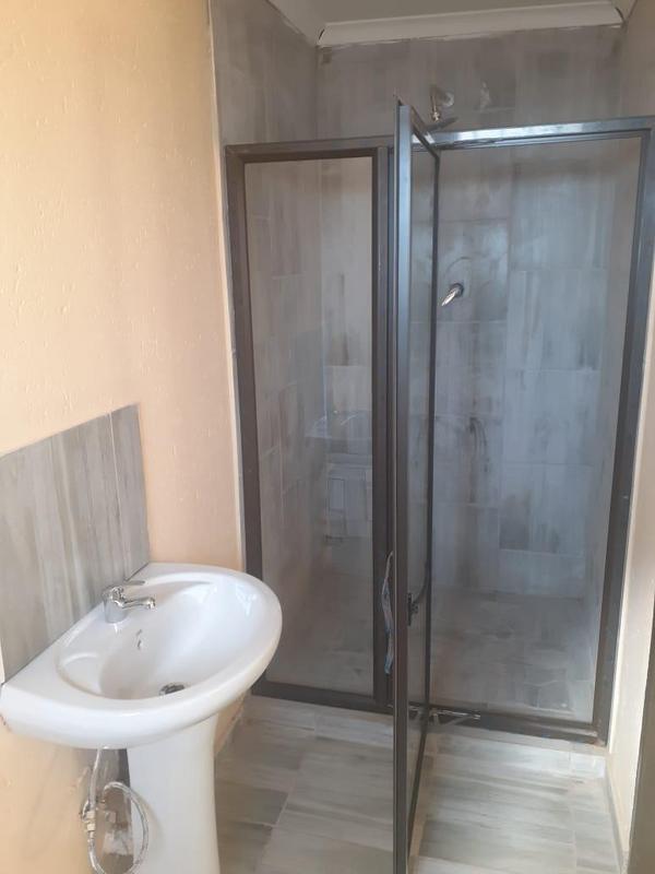 To Let 1 Bedroom Property for Rent in Protea Glen Gauteng