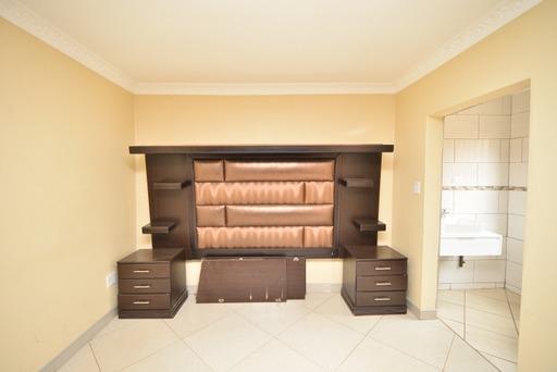3 Bedroom Property for Sale in Lawley Ext 1 Gauteng