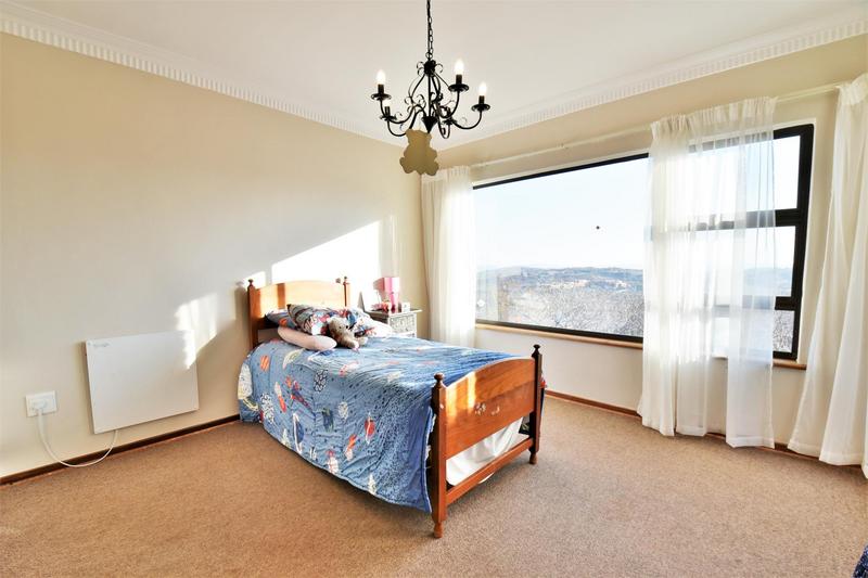 5 Bedroom Property for Sale in Glenvista Gauteng