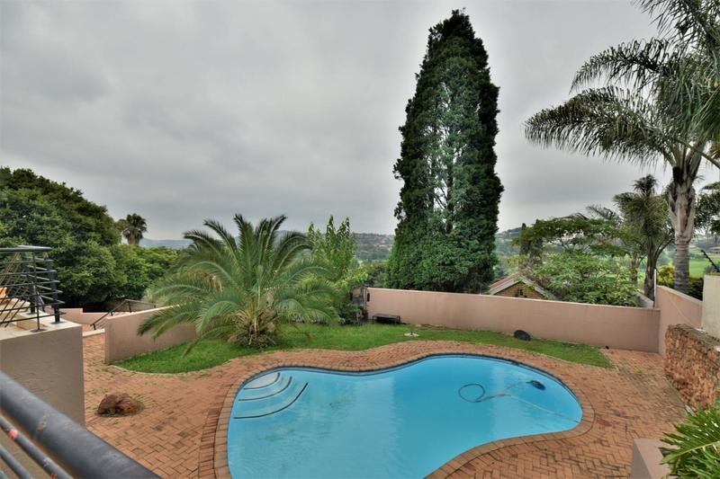 4 Bedroom Property for Sale in Glenvista Gauteng