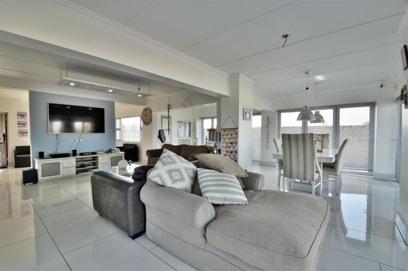 4 Bedroom Property for Sale in Riverspray Lifestyle Estate Gauteng