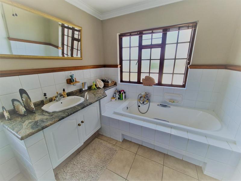 6 Bedroom Property for Sale in Kyalami Gauteng