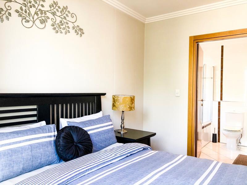 To Let 2 Bedroom Property for Rent in Bedfordview Gauteng