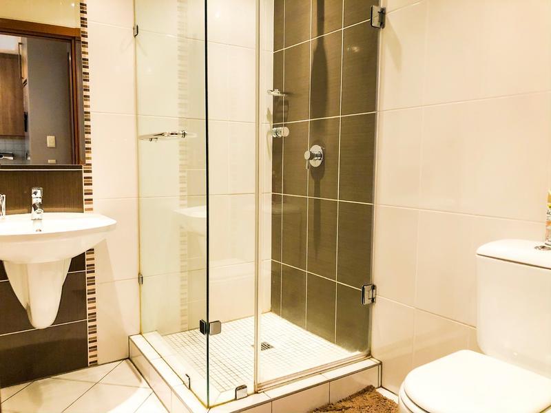 To Let 2 Bedroom Property for Rent in Bedfordview Gauteng