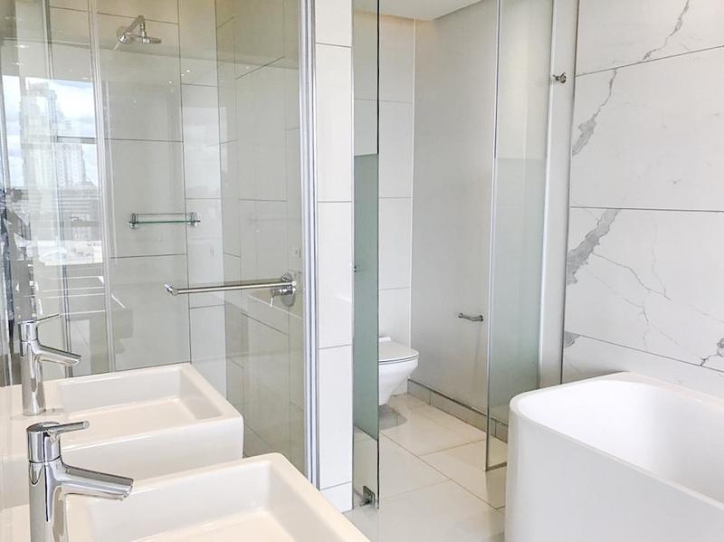 2 Bedroom Property for Sale in Sandhurst Gauteng