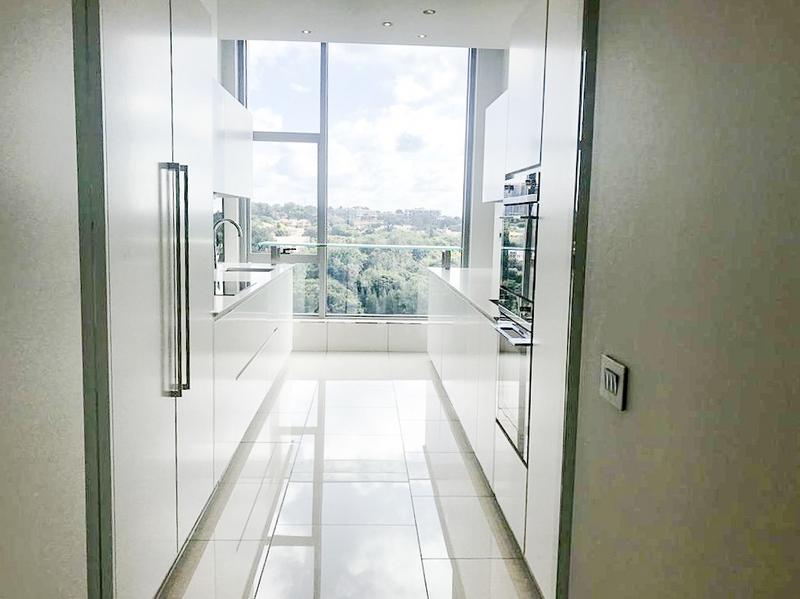2 Bedroom Property for Sale in Sandhurst Gauteng