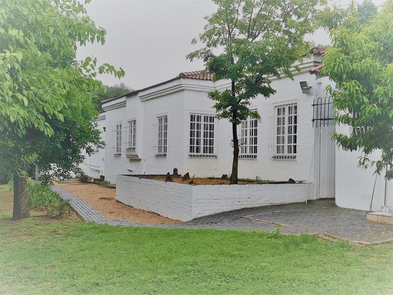 5 Bedroom Property for Sale in Glenferness Gauteng