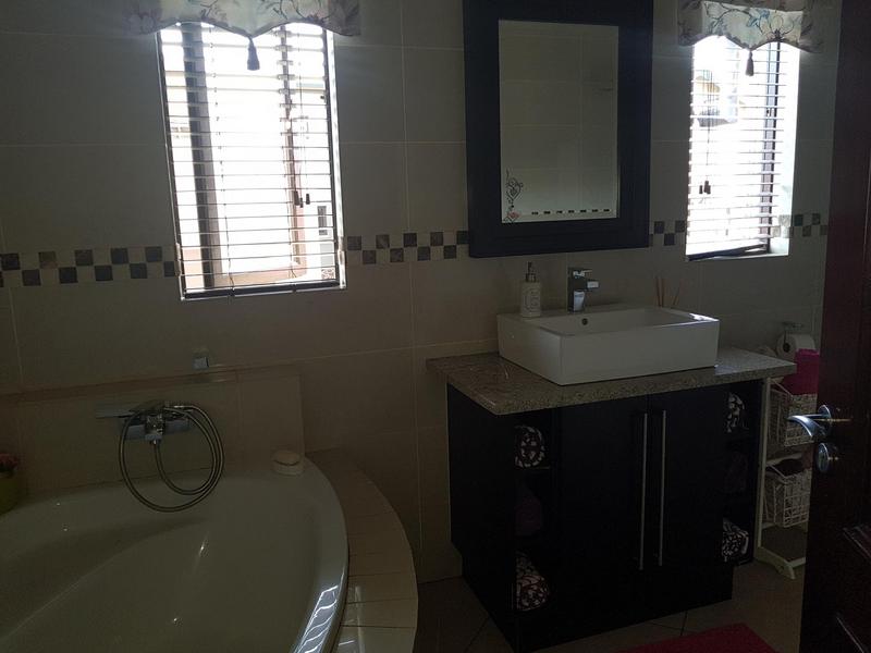 4 Bedroom Property for Sale in Sable Hills Gauteng