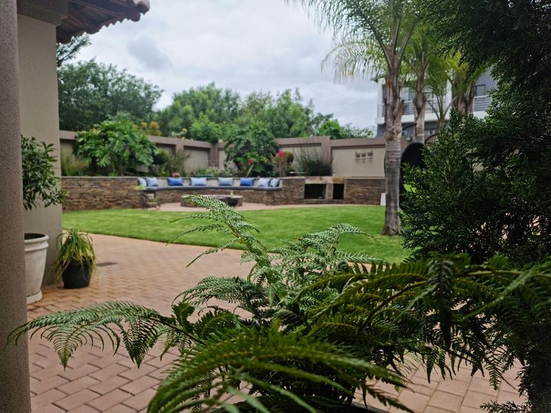 5 Bedroom Property for Sale in Sable Hills Gauteng