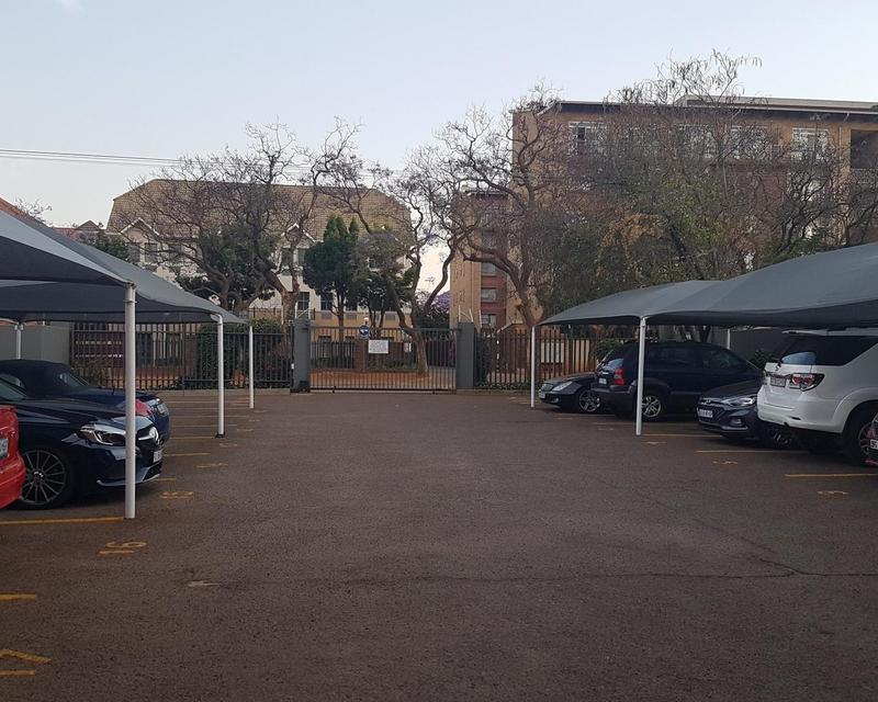 1 Bedroom Property for Sale in Hatfield Gauteng