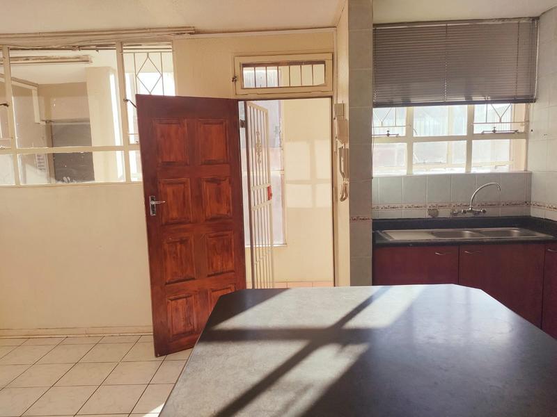 To Let 3 Bedroom Property for Rent in Lenasia Gauteng