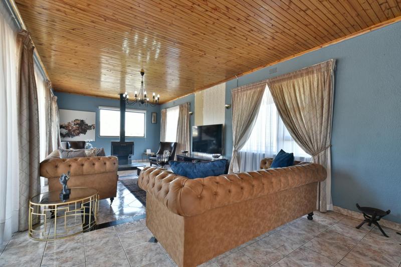 5 Bedroom Property for Sale in Glenvista Gauteng