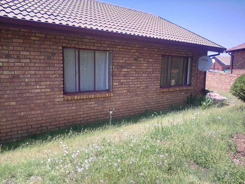 4 Bedroom Property for Sale in Refilwe Gauteng