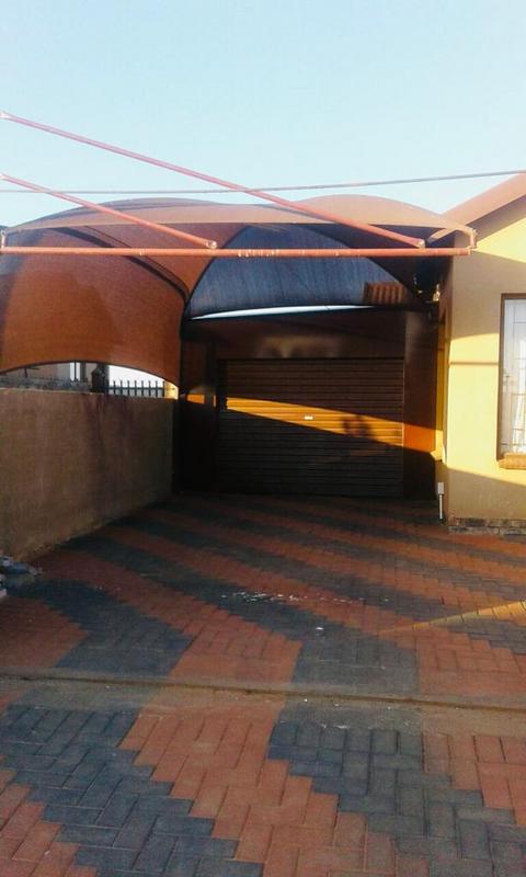 2 Bedroom Property for Sale in Soshanguve East Gauteng
