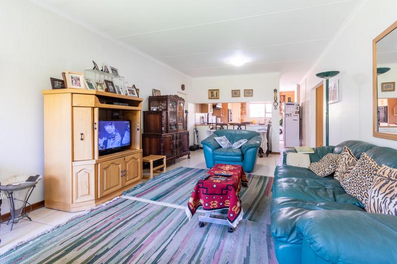 2 Bedroom Property for Sale in Garsfontein Gauteng