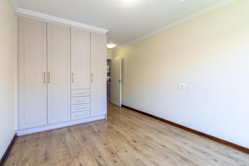 2 Bedroom Property for Sale in Garsfontein Gauteng