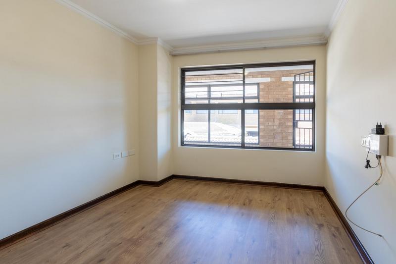2 Bedroom Property for Sale in Garsfontein Gauteng