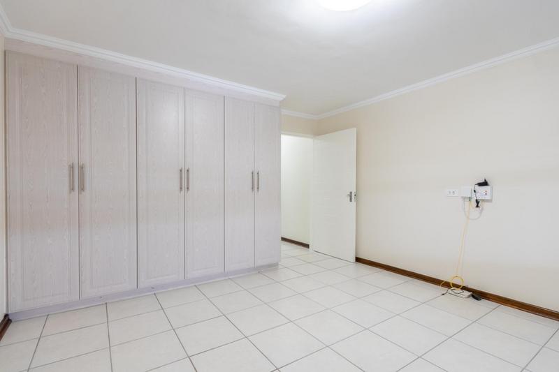 2 Bedroom Property for Sale in Garsfontein Gauteng