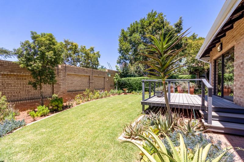 2 Bedroom Property for Sale in Garsfontein Gauteng