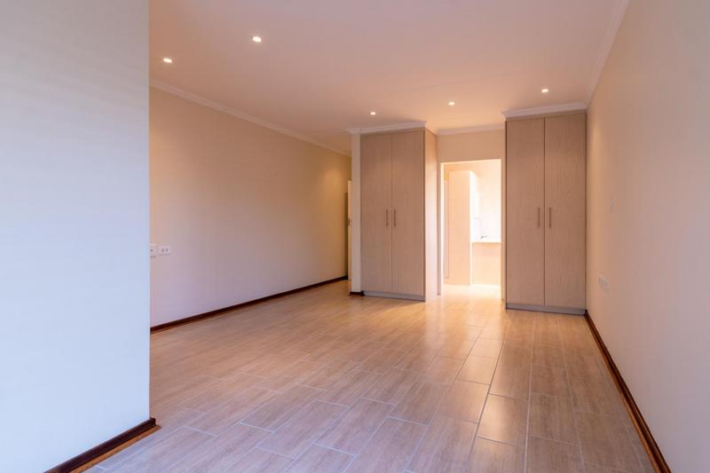 2 Bedroom Property for Sale in Garsfontein Gauteng
