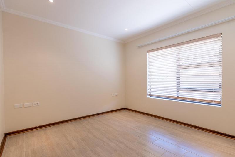 2 Bedroom Property for Sale in Garsfontein Gauteng
