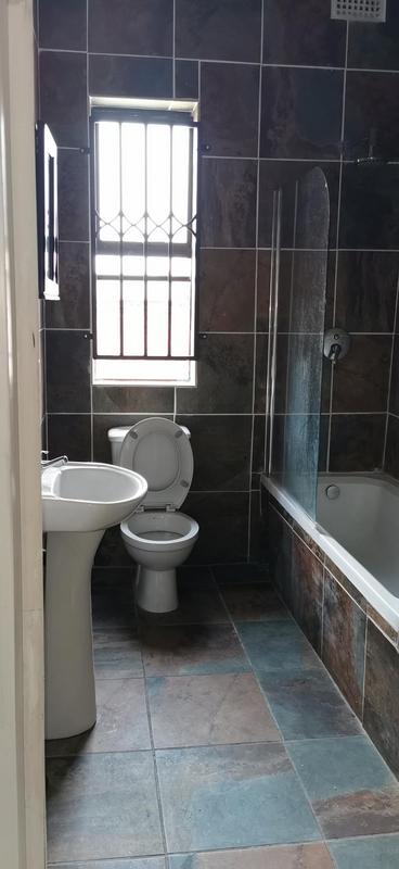 4 Bedroom Property for Sale in Regents Park Gauteng