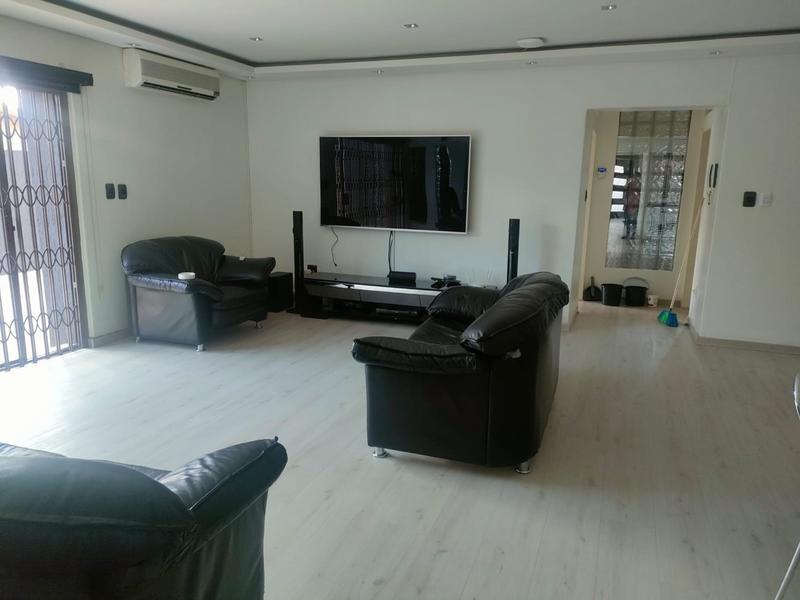 5 Bedroom Property for Sale in Lenasia Gauteng