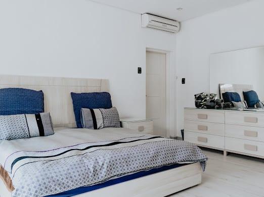 5 Bedroom Property for Sale in Lenasia Gauteng