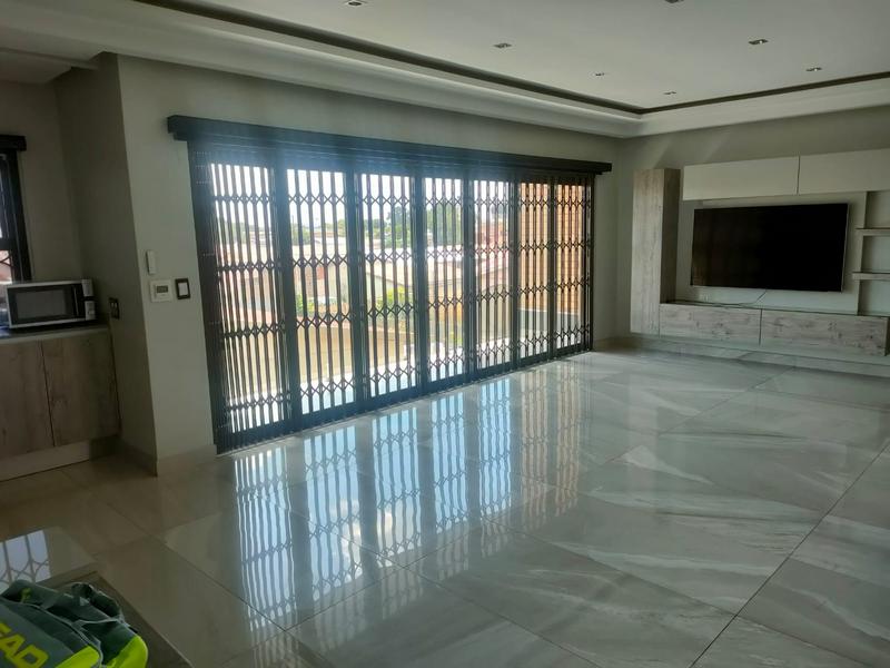 5 Bedroom Property for Sale in Lenasia Gauteng