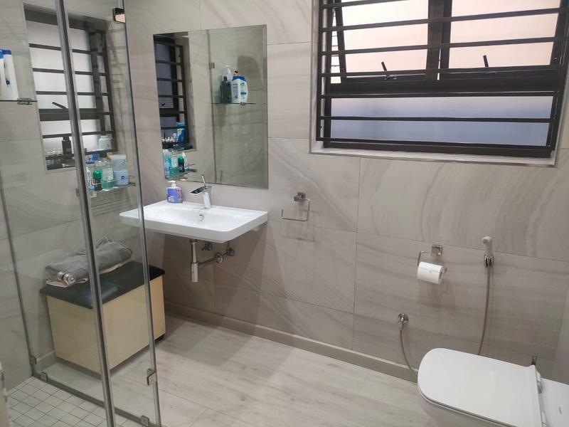 5 Bedroom Property for Sale in Lenasia Gauteng