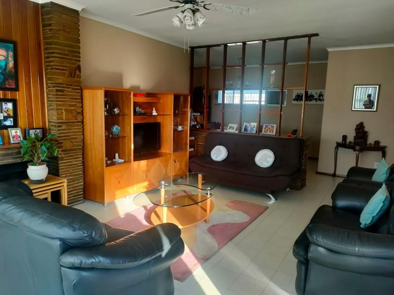 4 Bedroom Property for Sale in Lenasia Gauteng
