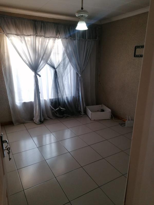 3 Bedroom Property for Sale in Lenasia Gauteng