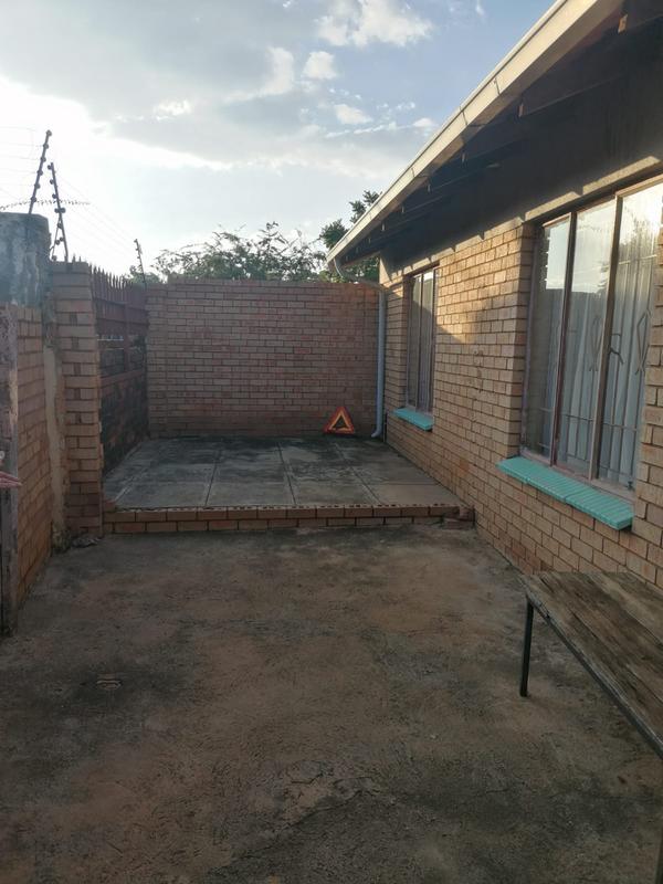 3 Bedroom Property for Sale in Lenasia Gauteng