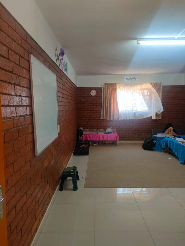 9 Bedroom Property for Sale in Lenasia Gauteng